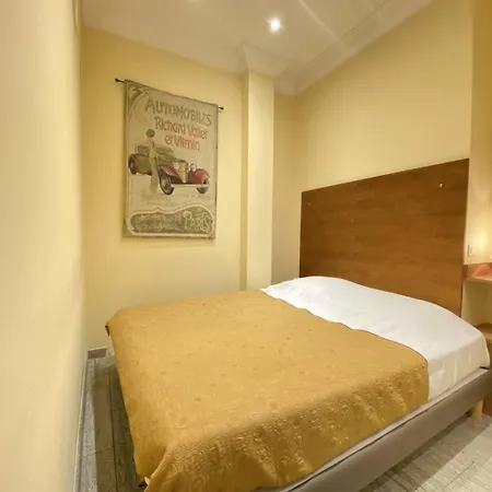 La Croisette - Face Avec Et Balcon קאן